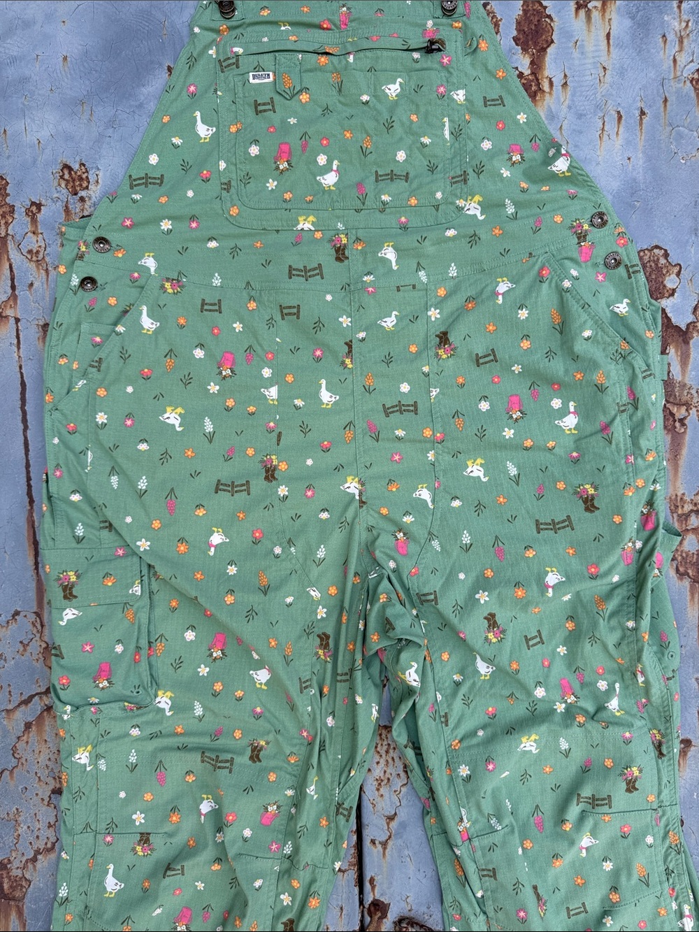 Limited Edition Duluth Heirloom
Gardening Overalls - Picture 5 of 11
